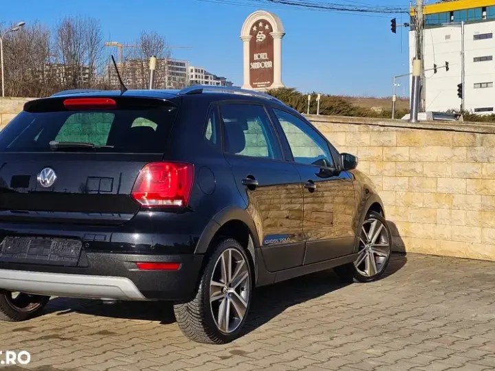Volkswagen Polo 1.2 TSI DSG Cross