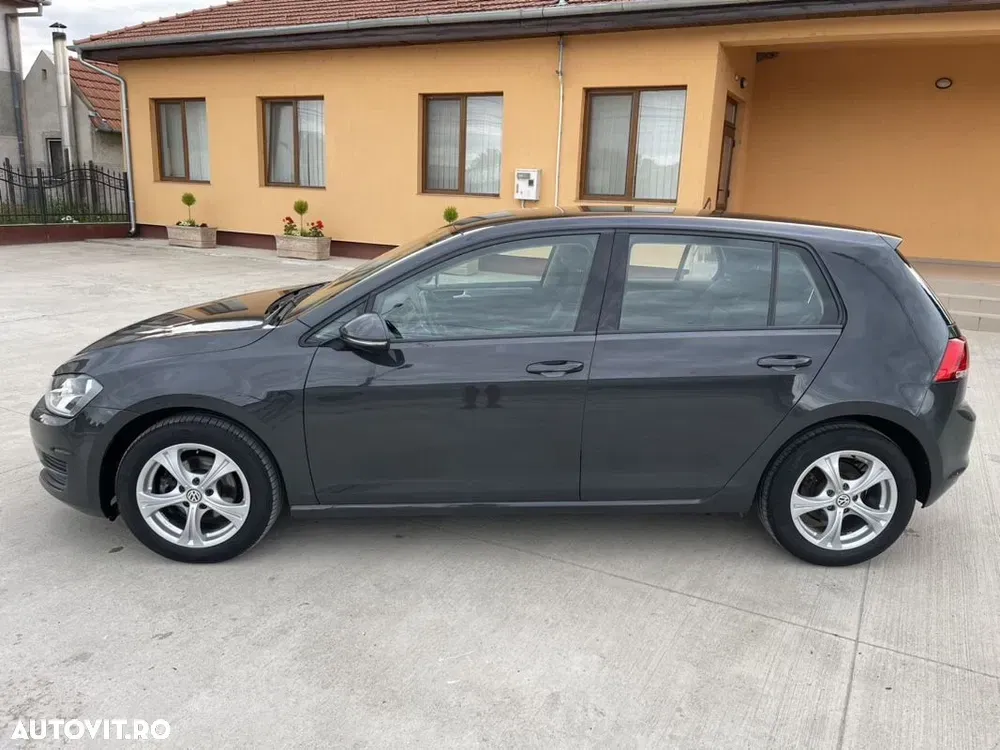 Volkswagen Golf 1.2 TSI BlueMotion Technology Trendline — imagine 6