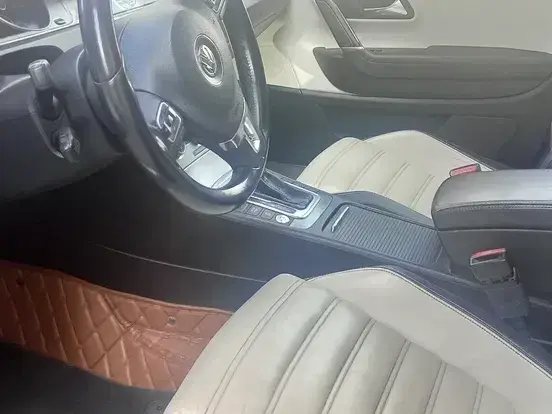 Volkswagen Passat CC 2.0 TDI BlueMotion Technology DSG Exclusive