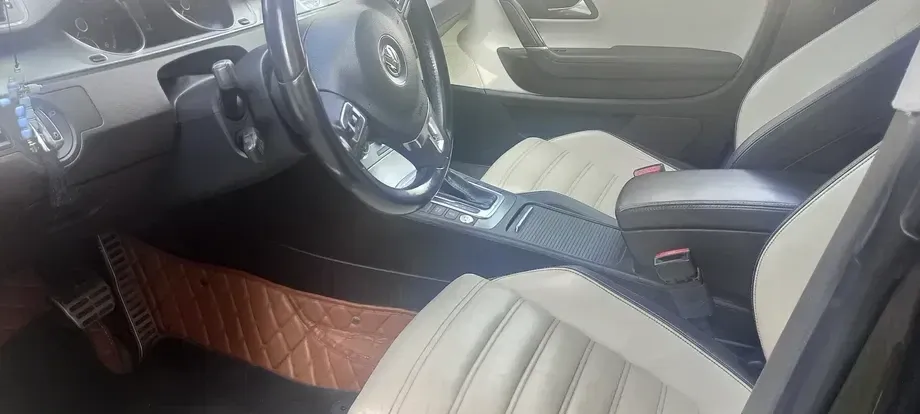 Volkswagen Passat CC 2.0 TDI BlueMotion Technology DSG Exclusive — imagine 5