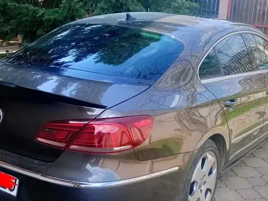 Volkswagen Passat CC 2.0 TDI BlueMotion Technology DSG Exclusive