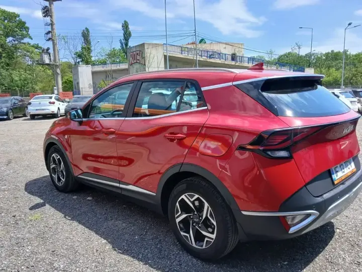 Kia Sportage V 1.6 T-GDI HEV 6AT 4x2 Style