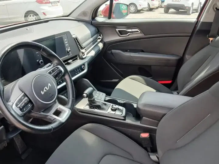 Kia Sportage V 1.6 T-GDI HEV 6AT 4x2 Style