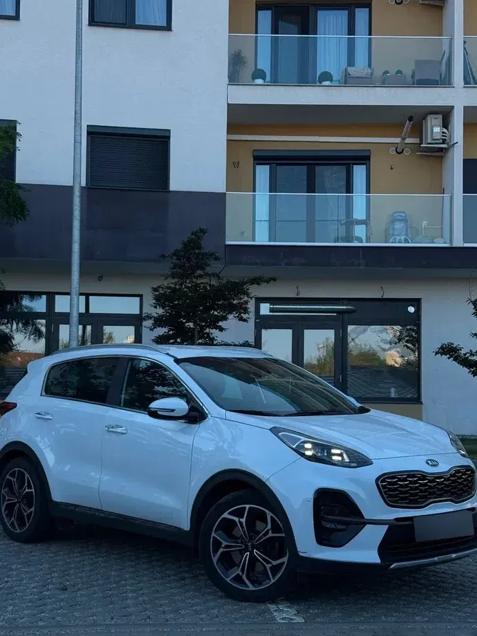 Kia Sportage IV 1.6 DSL 6MT HP 4x2 GT Line — imagine 3