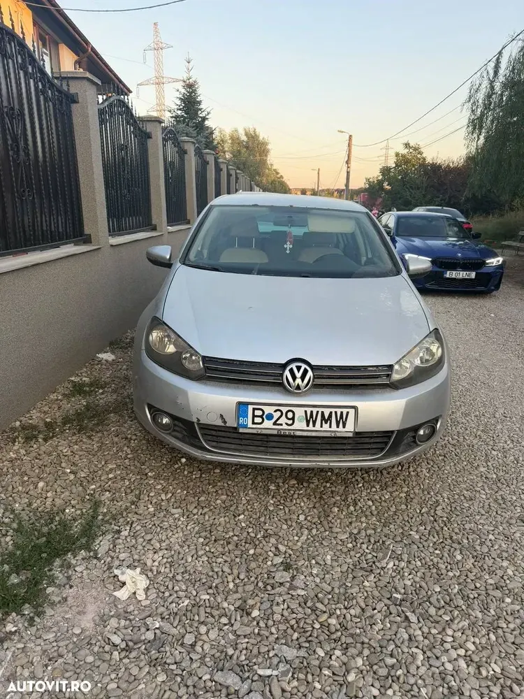 Volkswagen Golf 2.0 TDI Comfortline DPF — imagine 3