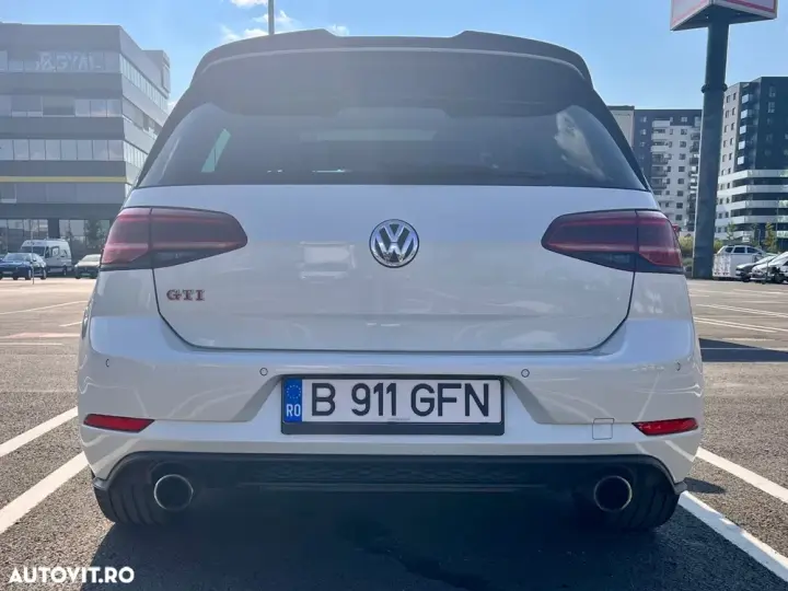 Volkswagen Golf 2.0 TSI DSG GTI