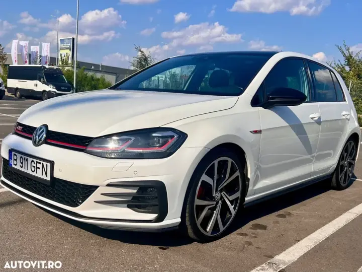 Volkswagen Golf 2.0 TSI DSG GTI