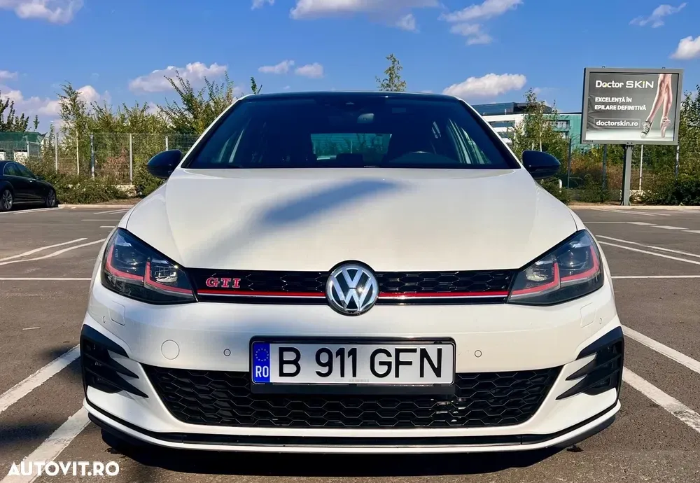 Volkswagen Golf 2.0 TSI DSG GTI — imagine 3