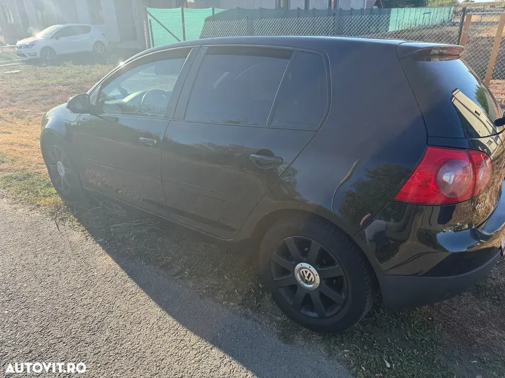 Volkswagen Golf 1.6 FSI Comfortline — imagine 3