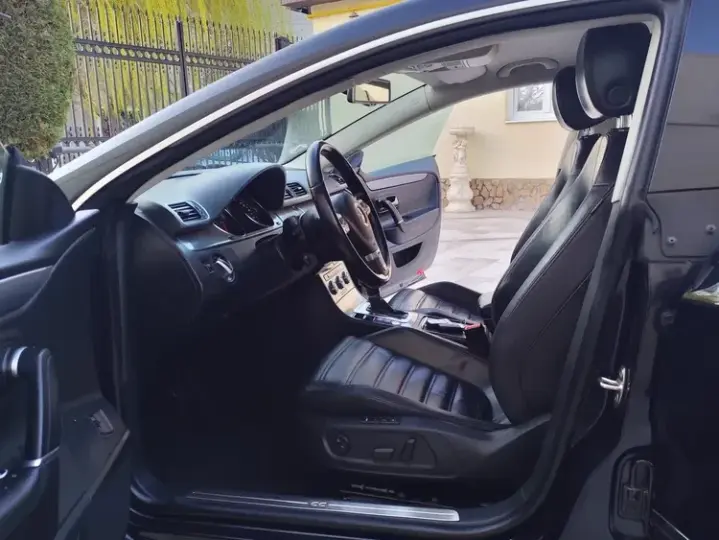 Volkswagen Passat CC