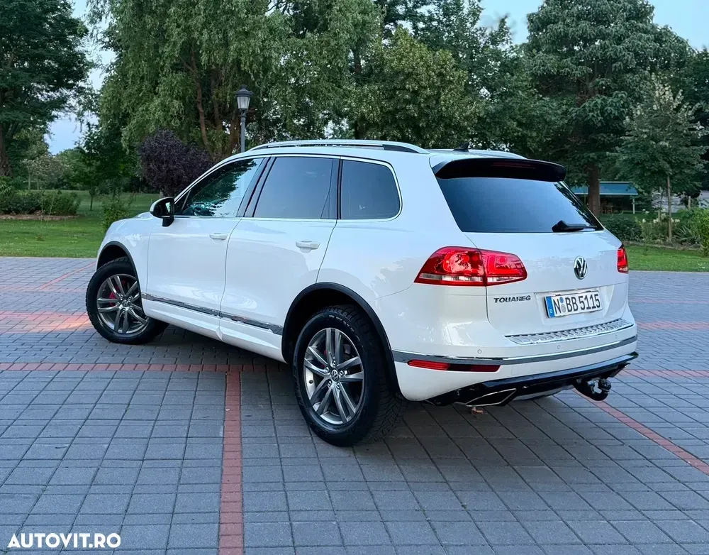 Volkswagen Touareg 3.0 V6 TDI Blue Motion DPF Automatik — imagine 3