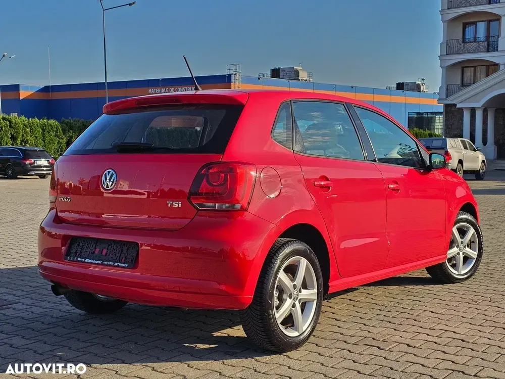 Volkswagen Polo 1.2 TSI DSG Blue Motion Technology Comfortline — imagine 3