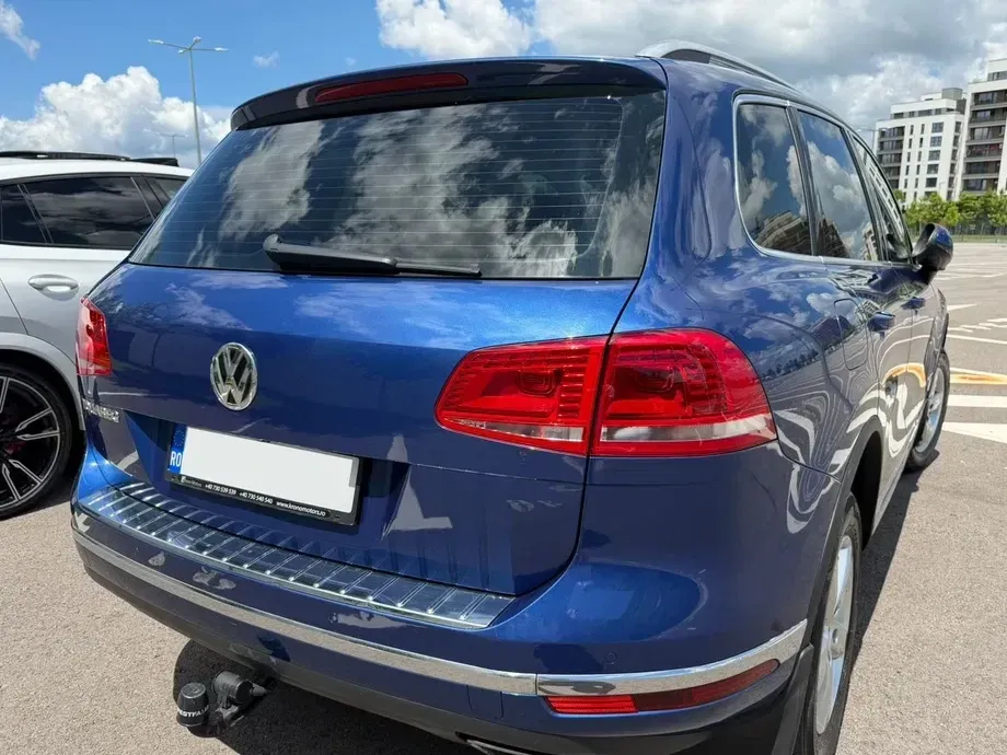 Volkswagen Touareg 3.0 V6 TDI Blue Motion DPF Automatik — imagine 4
