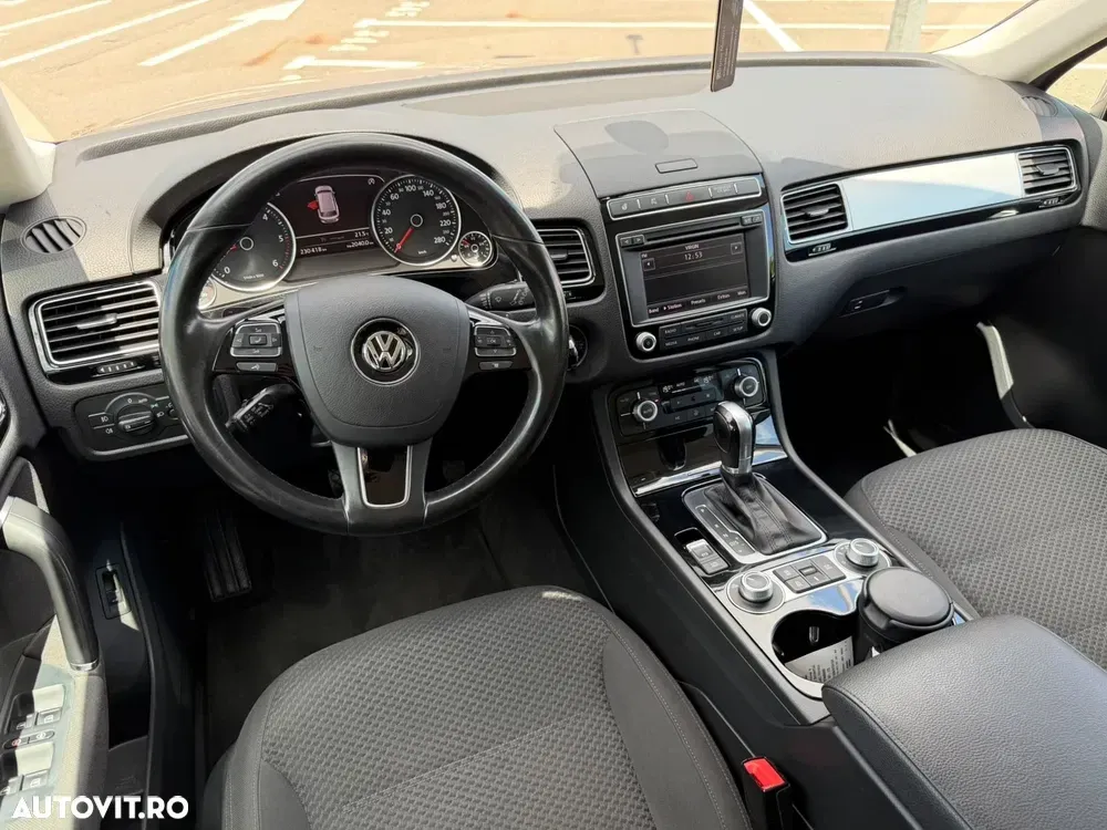 Volkswagen Touareg 3.0 V6 TDI Blue Motion DPF Automatik — imagine 5