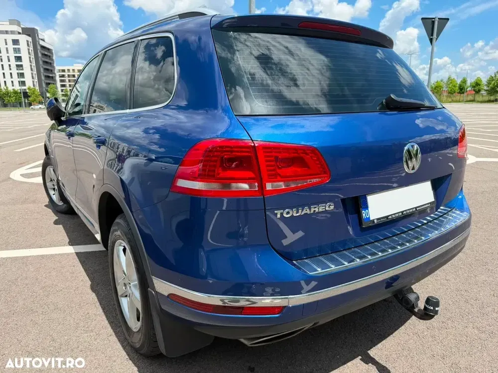 Volkswagen Touareg 3.0 V6 TDI Blue Motion DPF Automatik — imagine 3
