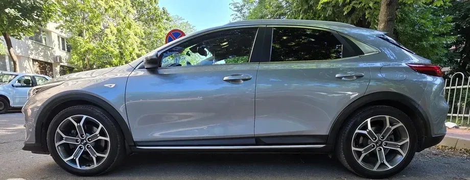 Kia XCeed 1.4 T-GDI 6MT City — imagine 5