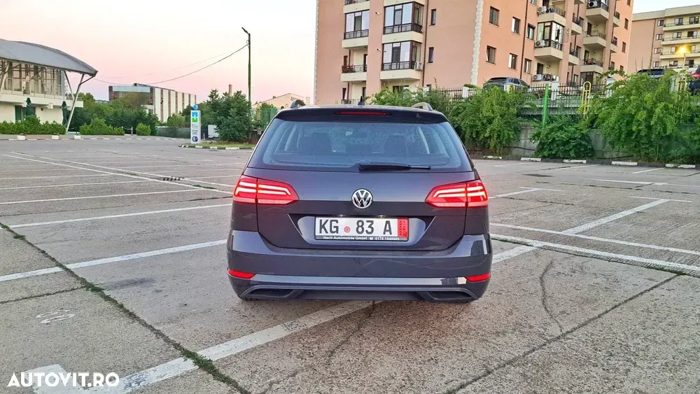 Volkswagen Golf — imagine 6