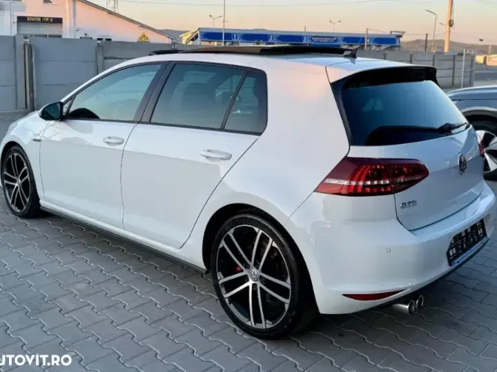 Volkswagen Golf GTD 2.0 TDI SCR DSG