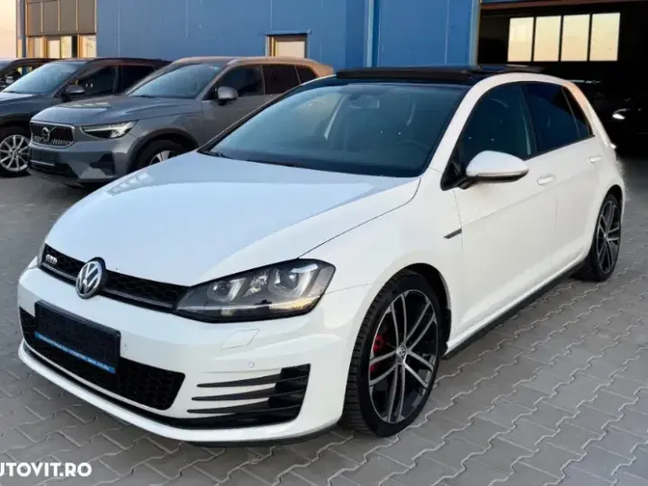Volkswagen Golf GTD 2.0 TDI SCR DSG