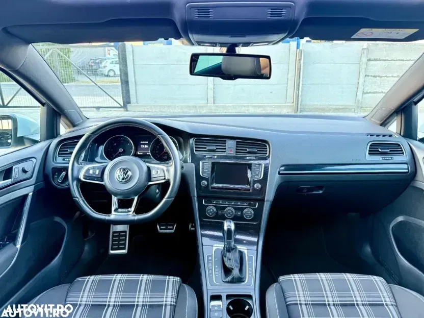 Volkswagen Golf GTD 2.0 TDI SCR DSG — imagine 5