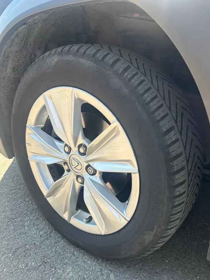 Lexus UX 250h Business Edition — imagine 6
