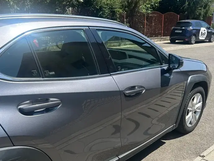 Lexus UX 250h Business Edition