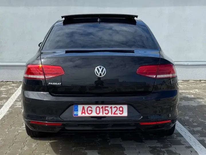 Volkswagen Passat B8 2.0 TDI DSG Comfortline