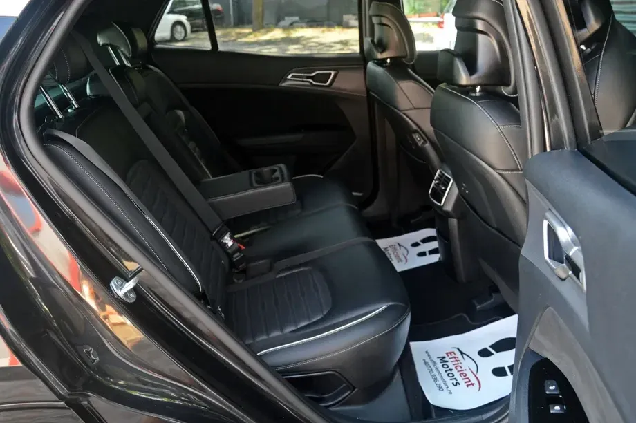 Kia Sportage V 1.6 CRDI AWD DCT GT LINE — imagine 6