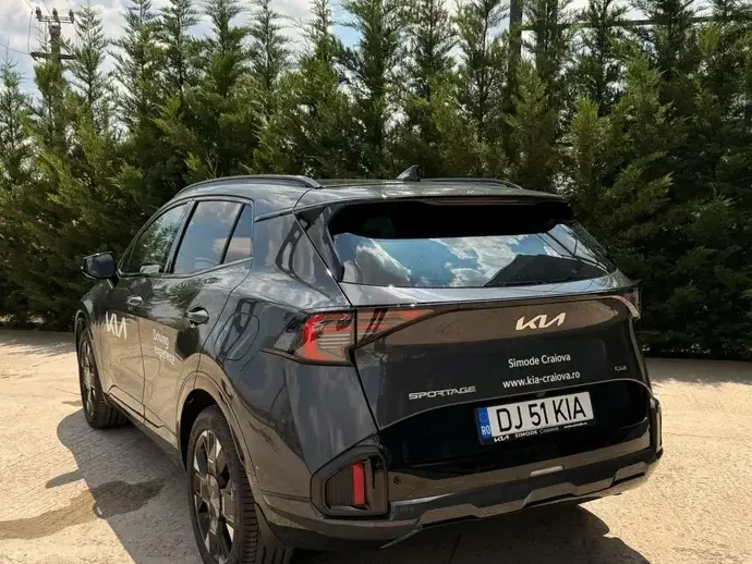 Kia Sportage V PE 1.6 T-GDI 7DCT 4x2 GT Line