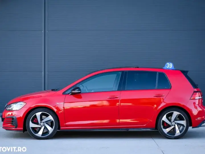 Volkswagen Golf 2.0 TSI GTI