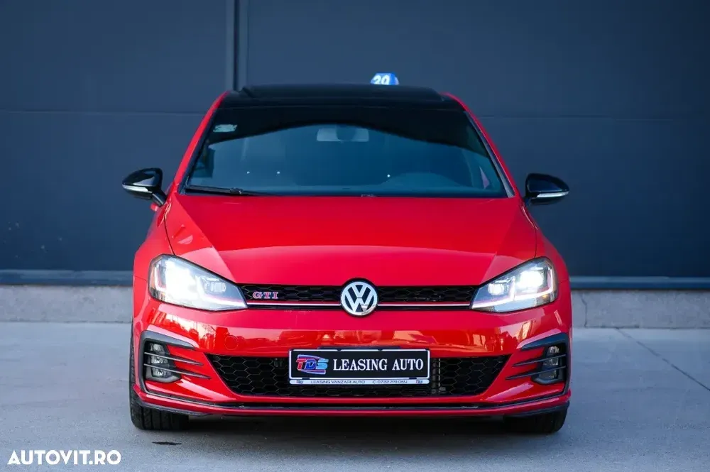 Volkswagen Golf 2.0 TSI GTI — imagine 2