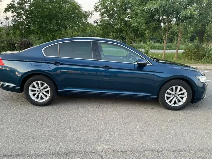 Volkswagen Passat B8 2.0 TDI DSG Comfortline