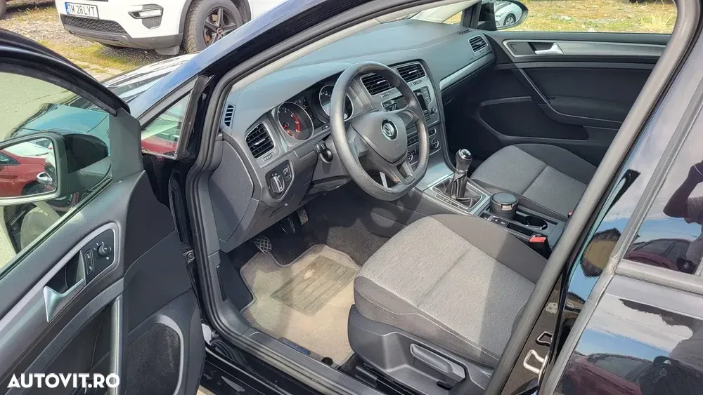 Volkswagen Golf — imagine 6