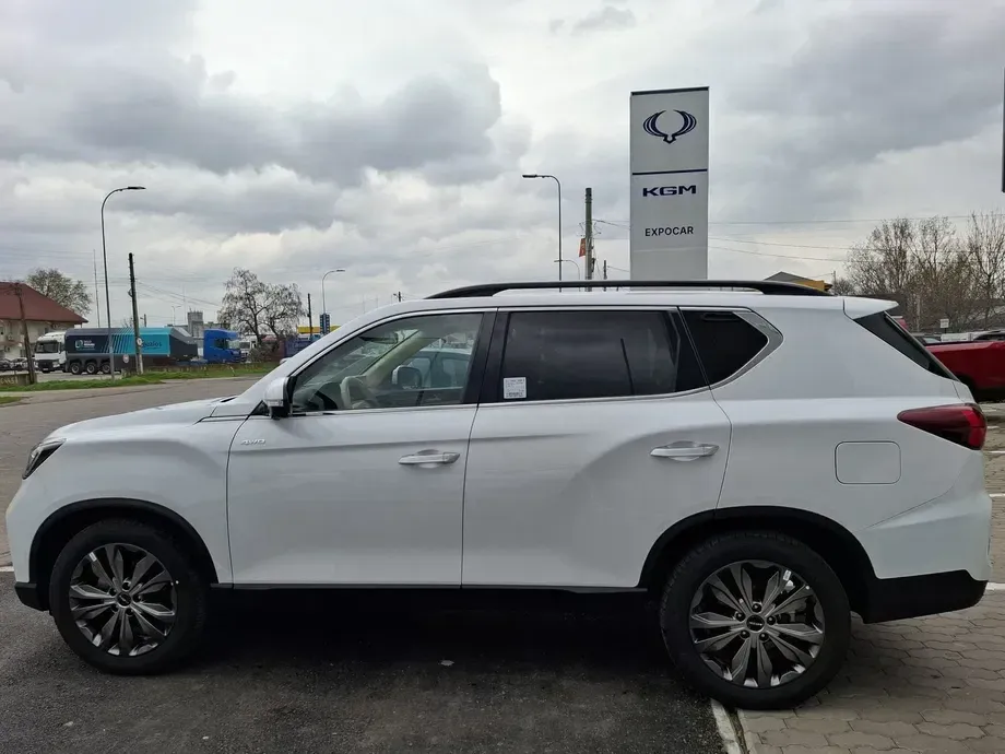 KGM Rexton — imagine 4