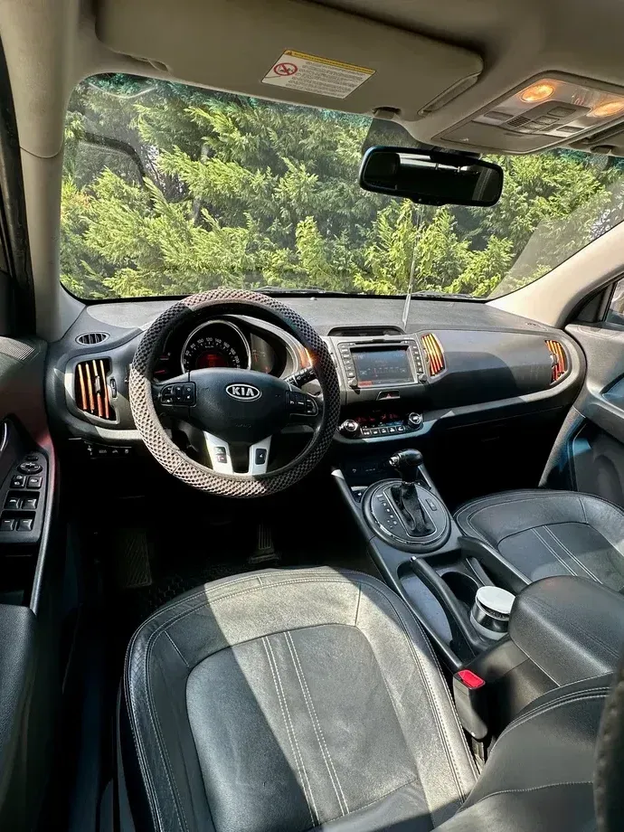 Kia Sportage III 2.0 CRDI 4WD Automatik Vision — imagine 6