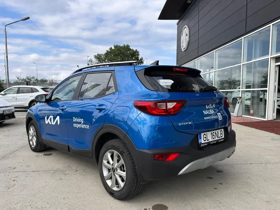Kia Stonic 1.0 T-GDI 7DCT HP MHEV Urban — imagine 5