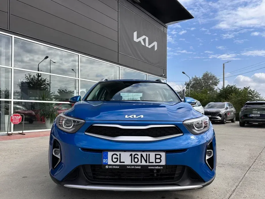 Kia Stonic 1.0 T-GDI 7DCT HP MHEV Urban — imagine 2