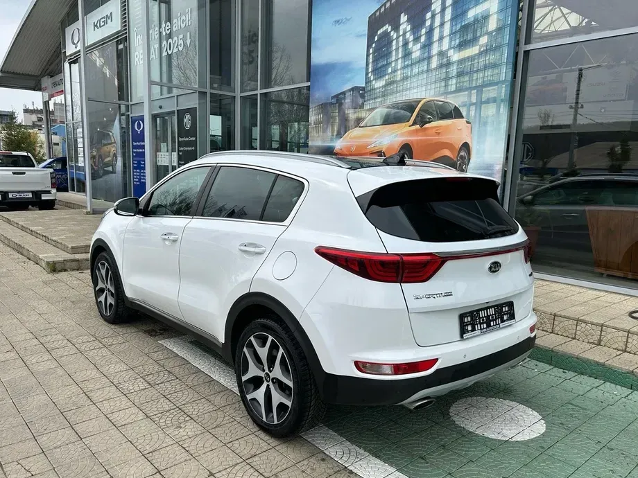 Kia Sportage IV 2,0 CRDI AWD Aut. GT Line — imagine 3