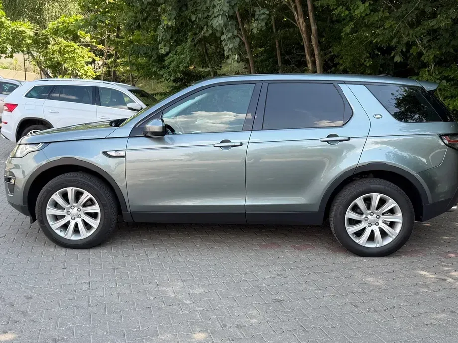 Land Rover Discovery Sport — imagine 2