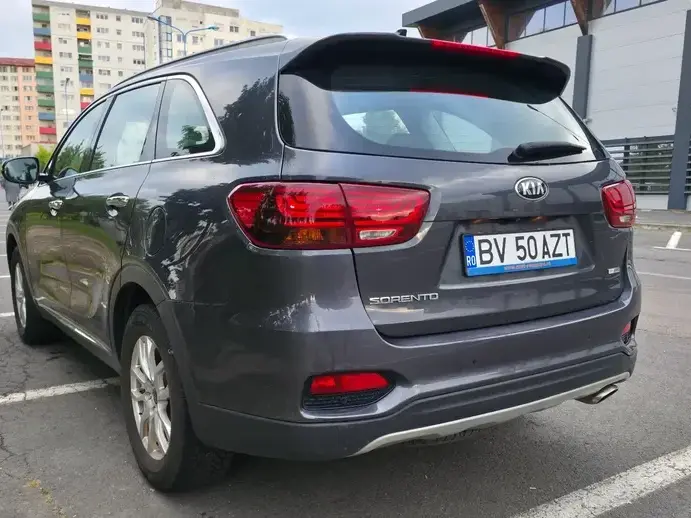 Kia Sorento III 2.2 CRDi 2WD Vision