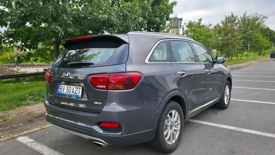 Kia Sorento III 2.2 CRDi 2WD Vision — imagine 6