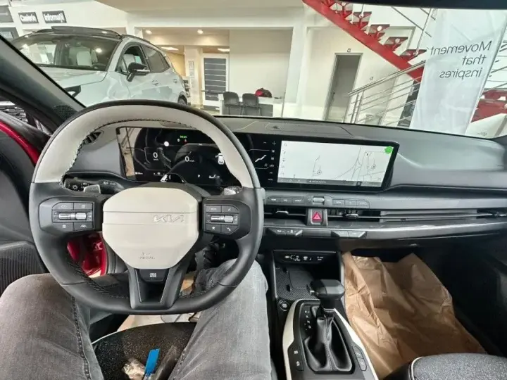 Kia K4