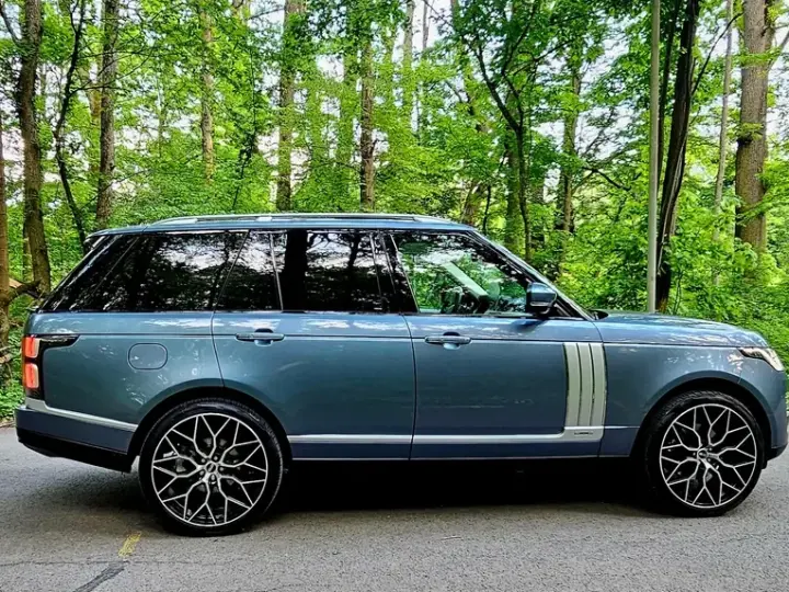 Land Rover Range Rover IV 3.0L SDV6 HSE