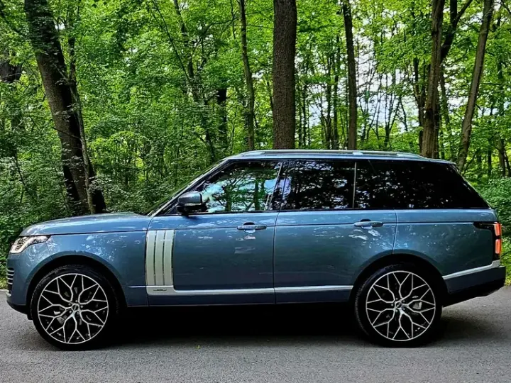 Land Rover Range Rover IV 3.0L SDV6 HSE