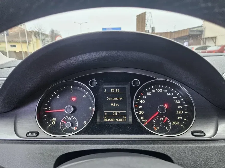 Volkswagen Passat B7 2.0 TDI Comfortline DPF — imagine 4