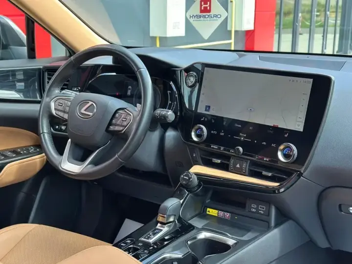 Lexus NX II 450h+ AWD CVT PHEV Luxury