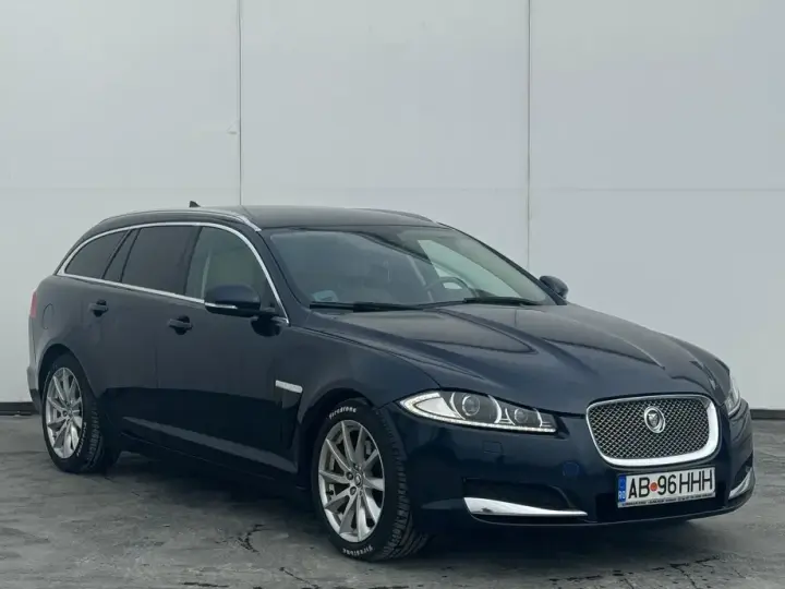 Jaguar XF 2.2D