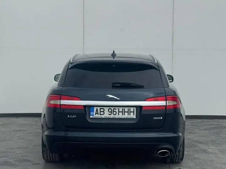 Jaguar XF 2.2D