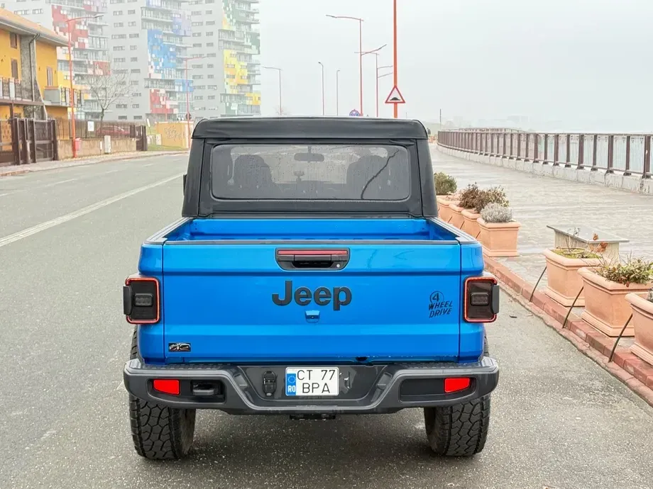 Jeep Gladiator — imagine 4