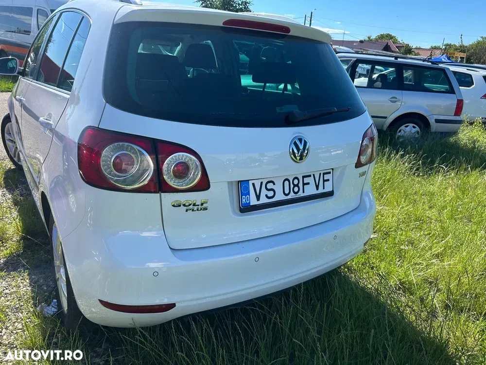 Volkswagen Golf Plus 1.6 TDI DPF DSG Highline — imagine 3